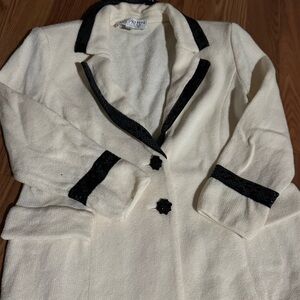 St John Evening Vintage White Santana Knit‎ Jewel Button Jacket Old Money Retro